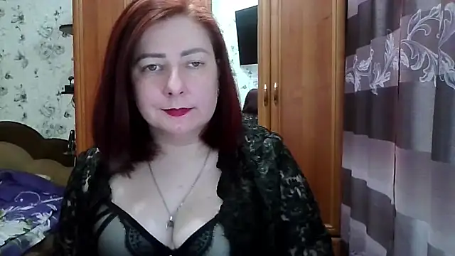 Snapshot of SophieNightAh chatting on 02/09/26, 03:27 SophieNightAh online show from 02/09/26, 03:27