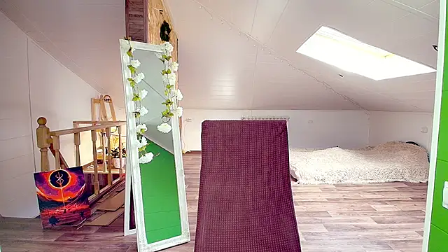 Meowroslava online show from 02/09/26, 10:52