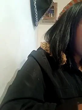 lia mariana online show from 02/24/26, 03:48