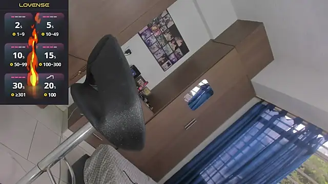 Snapshot of MissIvanna chatting on 03/08/25, 11:48 MissIvanna online show from 03/08/25, 11:48