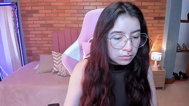 Snapshot of Amy_joones chatting on 06/03/26, 11:46 Amy joones online show from 06/03/26, 11:46