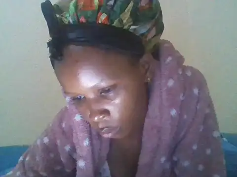 CharlotteDee online show from 11/19/25, 07:03