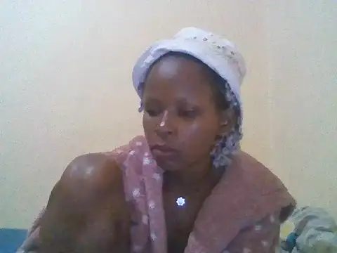 CharlotteDee online show from 11/27/25, 07:38