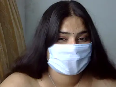 cutelady65 online show from 04/01/26, 06:16