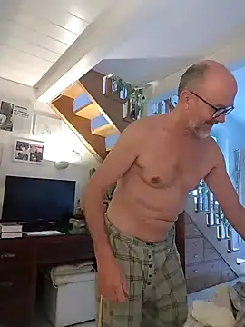 MadProfessor online show from 01/07/25, 02:08