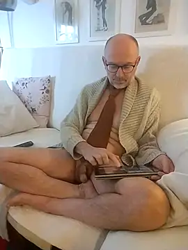 MadProfessor online show from 03/11/25, 07:15