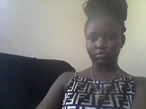 Snapshot of sweetcandy_22y chatting on 02/07/25, 08:11 sweetcandy 22y online show from 02/07/25, 08:11