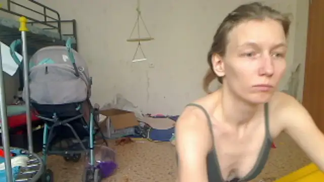 CatFerae online show from 02/04/25, 04:59