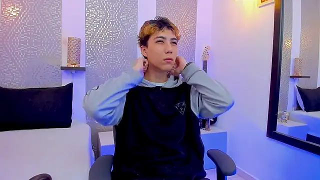 Nikolay Gregori online show from 01/08/25, 04:02