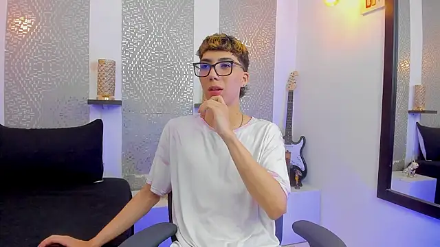 Nikolay Gregori online show from 01/14/25, 04:04