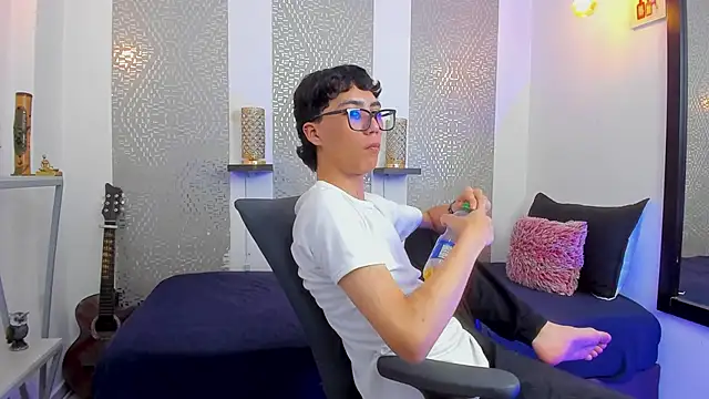 Nikolay Gregori online show from 02/12/25, 07:34