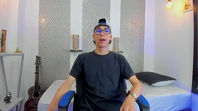 Nikolay Gregori online show from 03/13/25, 04:05