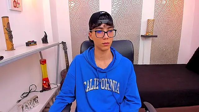 Nikolay Gregori online show from 10/02/25, 05:47