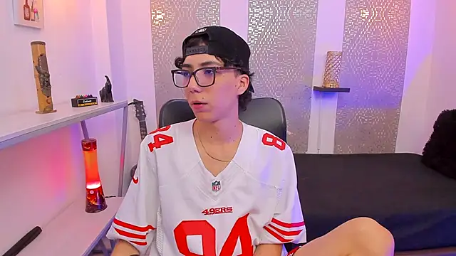 Nikolay Gregori online show from 10/03/25, 04:20