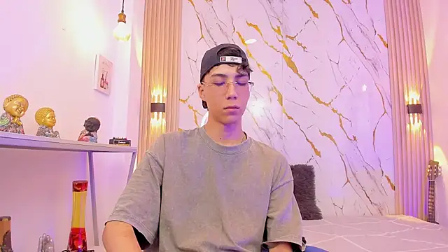 Nikolay Gregori online show from 03/20/26, 04:17