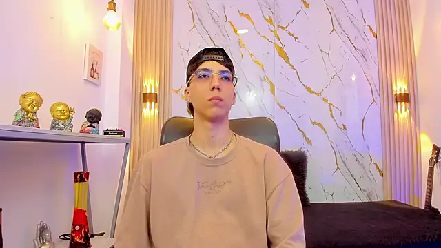 Nikolay Gregori online show from 04/20/26, 04:04