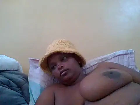 Sexxy-Shie online show from 02/11/25, 09:42