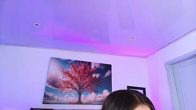 Snapshot of Julianaa_Castro_ chatting on 11/06/25, 11:44 Julianaa Castro online show from 11/06/25, 11:44