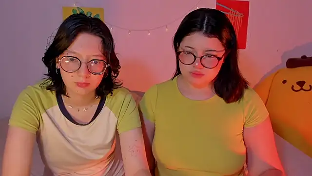 Snapshot of Gaby_Danna chatting on 11/15/25, 06:55 Gaby Danna online show from 11/15/25, 06:55