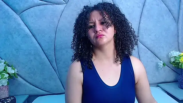 Snapshot of AlaSmith chatting on 02/19/25, 02:23 AlaSmith online show from 02/19/25, 02:23