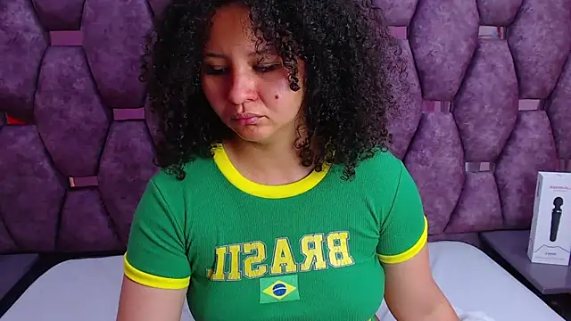 Snapshot of AlaSmith chatting on 02/28/25, 08:53 AlaSmith online show from 02/28/25, 08:53