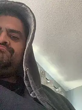 Snapshot of Miguel16i chatting on 01/06/25, 04:55 Miguel16i online show from 01/06/25, 04:55