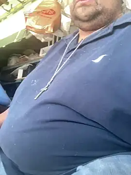 Snapshot of Miguel16i chatting on 02/24/25, 04:58 Miguel16i online show from 02/24/25, 04:58