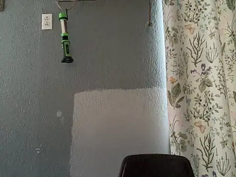 Snapshot of Miguel16i chatting on 03/04/25, 03:15 Miguel16i online show from 03/04/25, 03:15