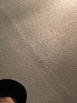 Snapshot of Miguel16i chatting on 03/05/25, 02:25 Miguel16i online show from 03/05/25, 02:25