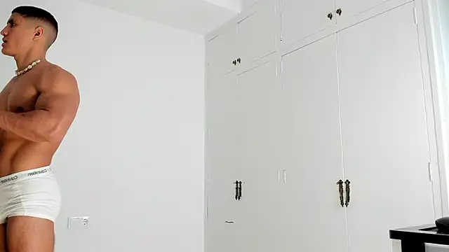 dan01  online show from 03/10/25, 09:43