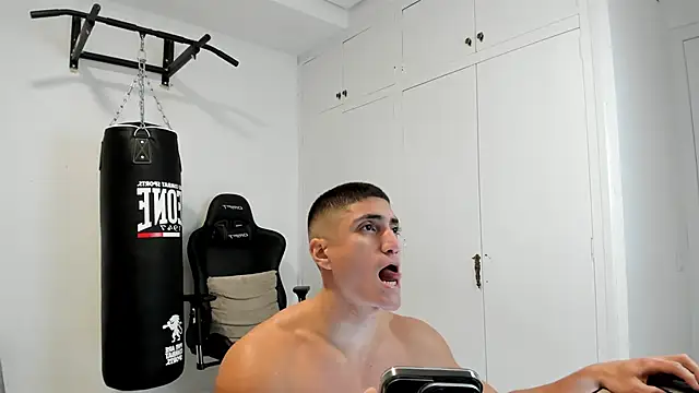 dan01  online show from 12/20/25, 05:20