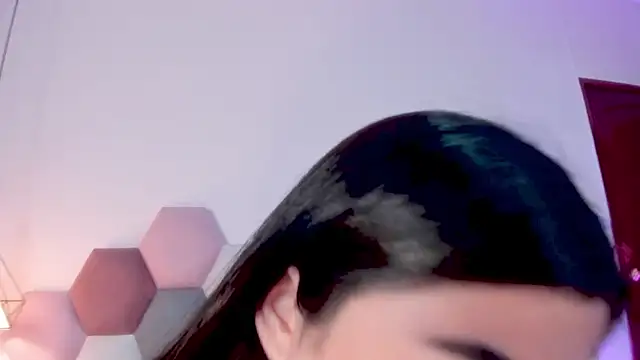 SiennaVidaal online show from 01/07/25, 09:14