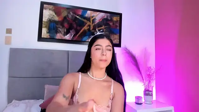 SiennaVidaal online show from 01/28/25, 06:17