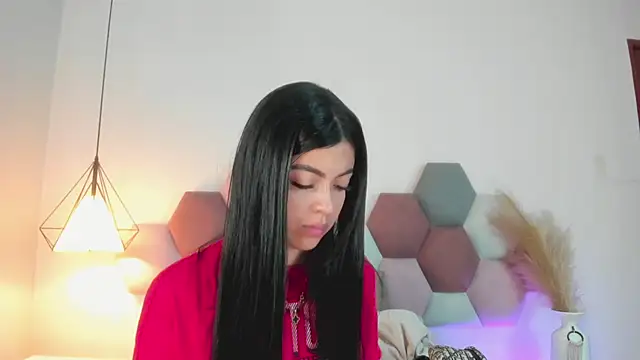 SiennaVidaal online show from 02/28/25, 06:09