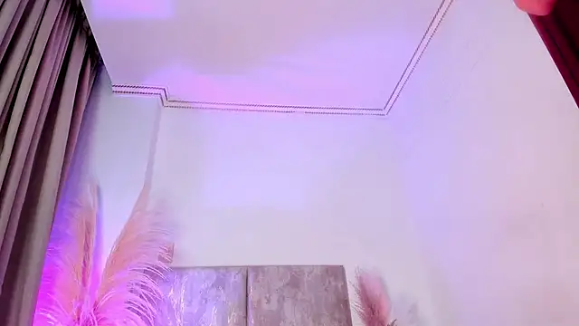 SiennaVidaal online show from 03/05/25, 12:38