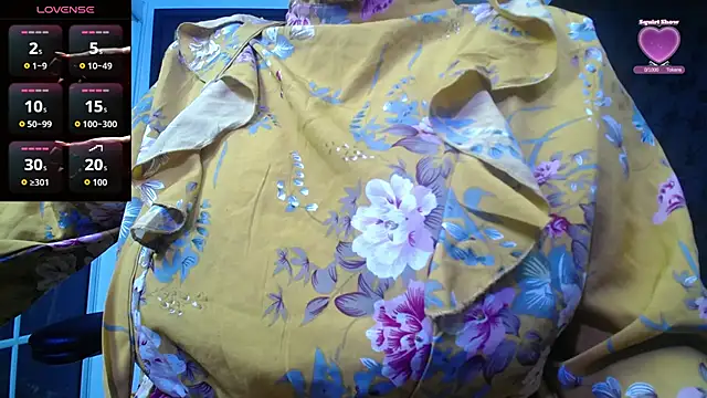 Snapshot of kalpanaaishaa chatting on 10/14/25, 10:05 kalpanaaishaa online show from 10/14/25, 10:05