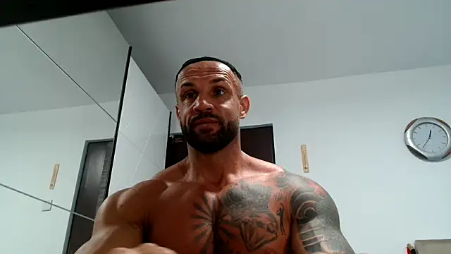 Magnificmuscles89 online show from 11/02/25, 10:39