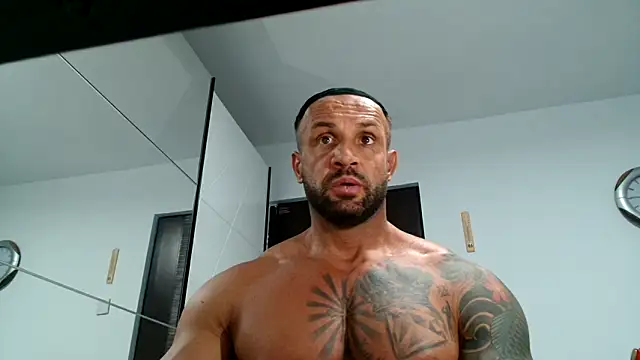 Magnificmuscles89 online show from 11/27/25, 03:47