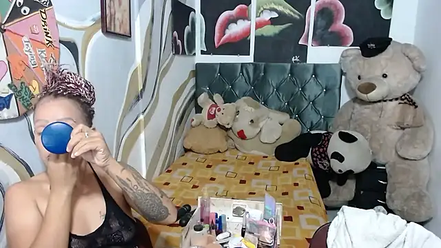 Snapshot of manzanahot9 chatting on 01/09/26, 10:29 manzanahot9 online show from 01/09/26, 10:29