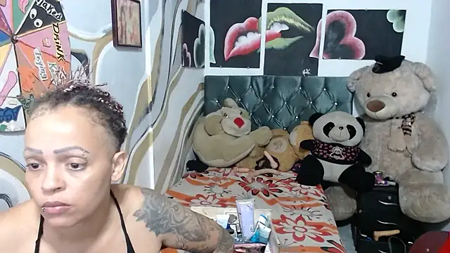 Snapshot of manzanahot9 chatting on 02/22/26, 10:30 manzanahot9 online show from 02/22/26, 10:30