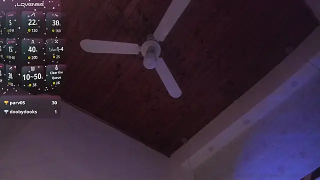 kitty roouse online show from 04/18/26, 07:07