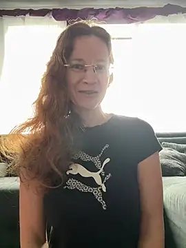 Snapshot of AnnikaRose chatting on 01/17/25, 12:31 AnnikaRose online show from 01/17/25, 12:31