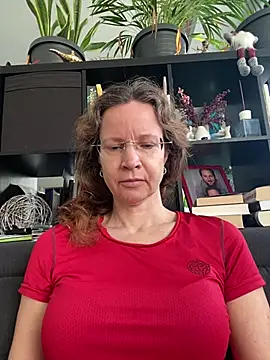 AnnikaRose online show from 03/03/26, 06:52