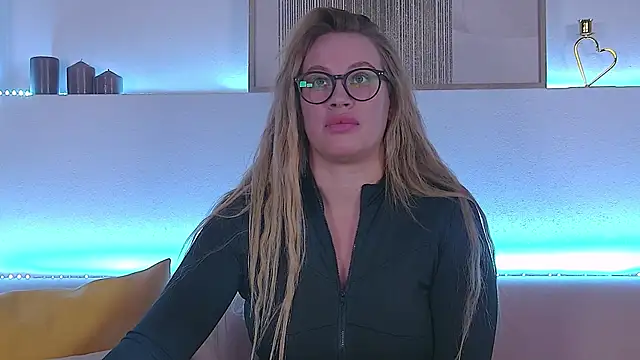 MariaNeumann online show from 01/31/25, 06:25