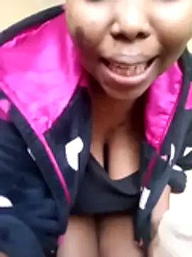 Snapshot of NastyThickSavage chatting on 10/18/25, 04:48 NastyThickSavage online show from 10/18/25, 04:48