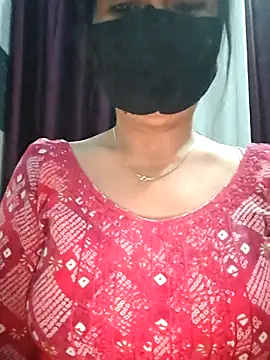 Aishwaryaa 69 online show from 02/15/25, 02:00