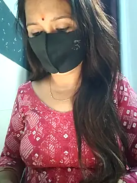 Aishwaryaa 69 online show from 03/05/25, 09:16