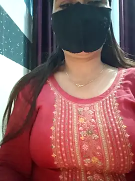 Aishwaryaa 69 online show from 03/12/25, 12:04