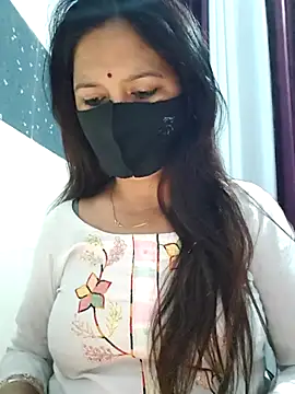 Aishwaryaa 69 online show from 03/16/25, 02:43