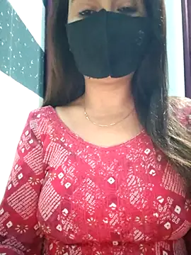 Aishwaryaa 69 online show from 03/18/25, 03:31